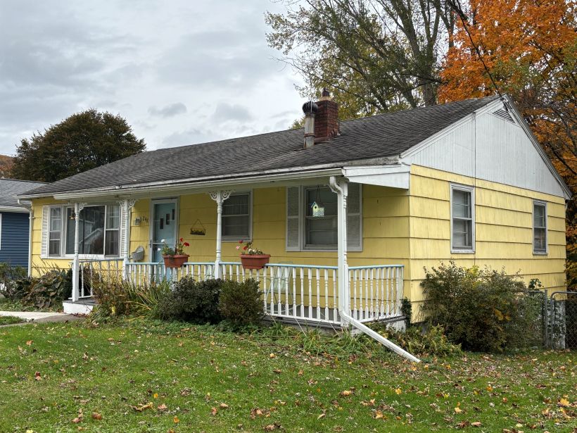 The Goldfinch House